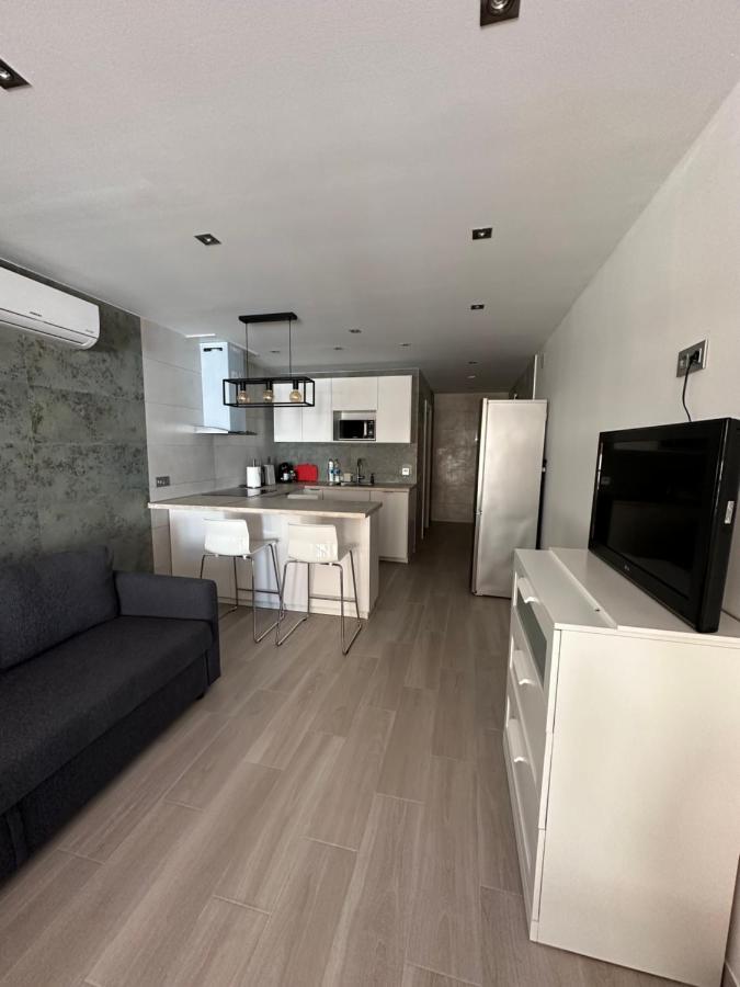 Studio Monserrate H Торевьиа Экстерьер фото